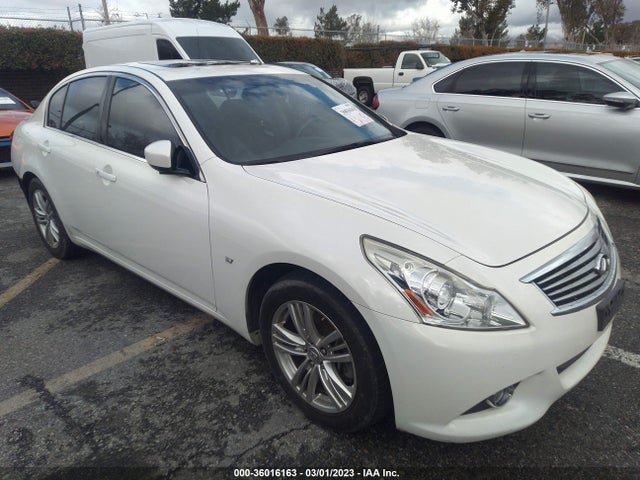 2015 JN1CV6AP5FM502388 main image