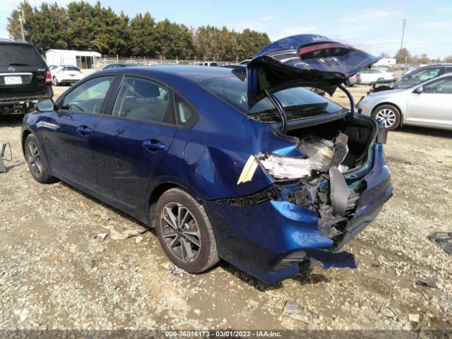 3KPF24AD8NE430774 KIA Forte Lxs