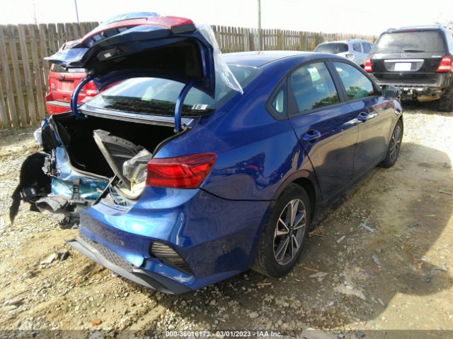 3KPF24AD8NE430774 KIA Forte Lxs