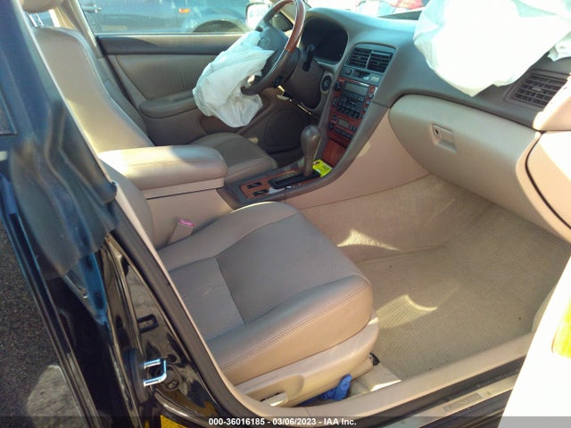 JT8BF28G610311193 Lexus ES 300