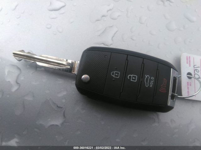 3KPFL4A77JE247769 KIA FORTE LX