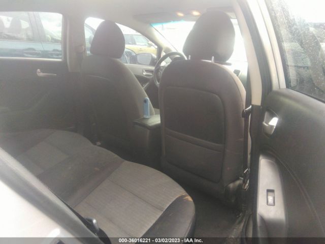3KPFL4A77JE247769 KIA FORTE LX