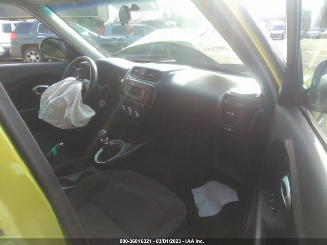 KNDJN2A27G7867060 KIA Soul Base