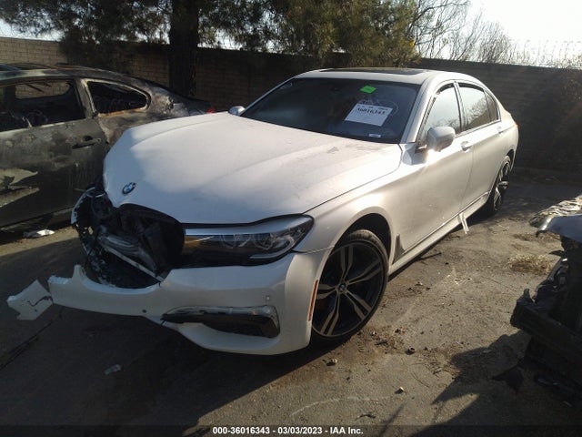 BMW 7 Series 740i 2016 WBA7E2C57GG547008 Image 2