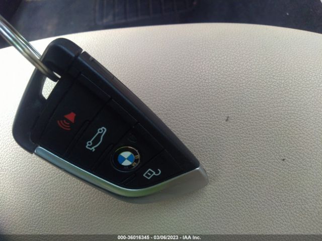 5UXTR7C59KLR45564 BMW X3 Sdrive30i