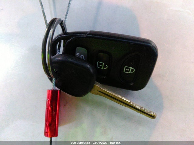 2011 HYUNDAI ELANTRA LTD PZEV VIN: 5NPDH4AE1BH076246