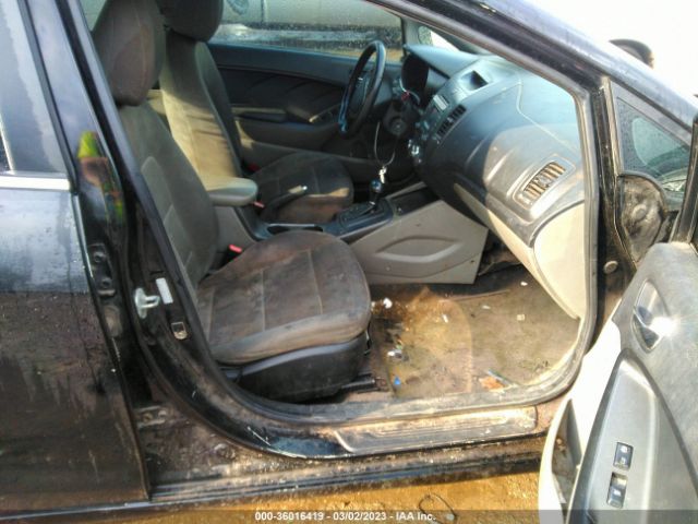 KNAFX4A87E5110701 KIA FORTE EX
