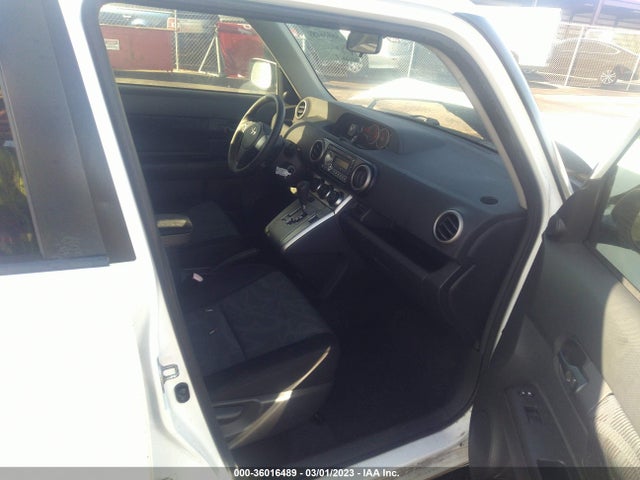 2011 SCION XB VIN: JTLZE4FE3B1129158