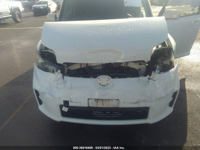 2011 SCION XB VIN: JTLZE4FE3B1129158