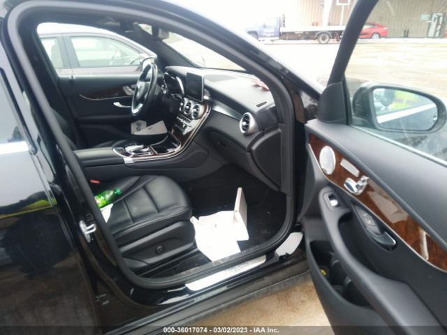 WDC0G4KB7GF106819 Mercedes-Benz Glc Glc 300
