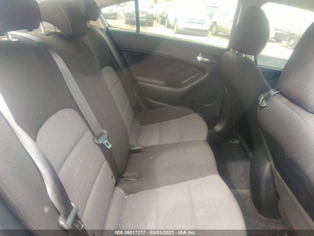 3KPFL4A70JE240002 KIA FORTE S