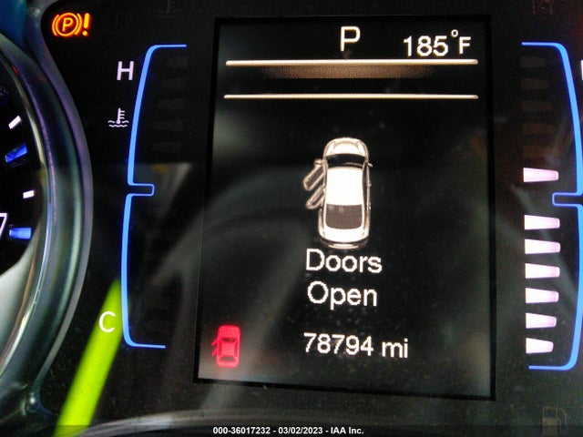 1C3CCCFB5GN185873 Chrysler 200 Touring