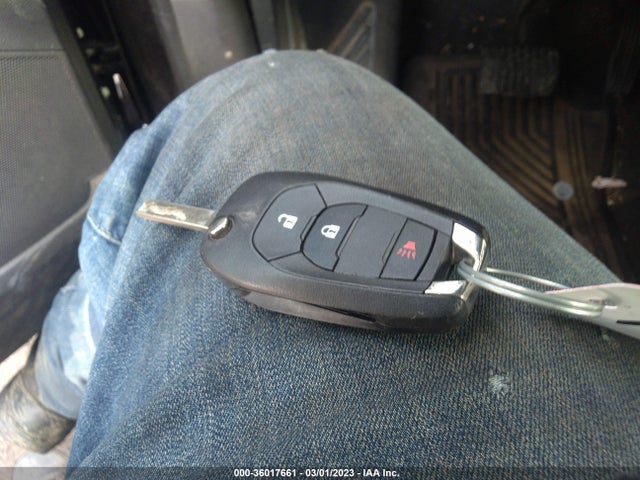 Chevrolet TRAX LS 2020 3GNCJKSB8LL214527 Image 3