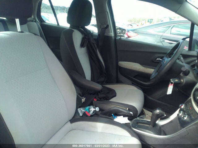 Chevrolet TRAX LS 2020 3GNCJKSB8LL214527 Image 6
