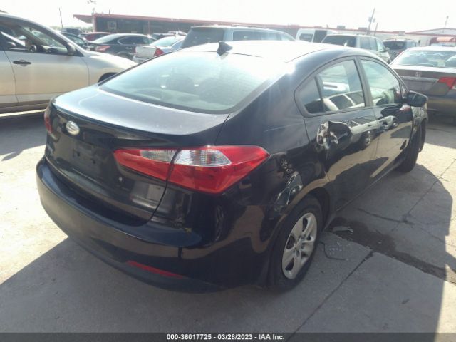 KNAFK4A69E5252867 KIA FORTE LX
