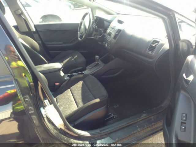 KNAFK4A69E5252867 KIA FORTE LX