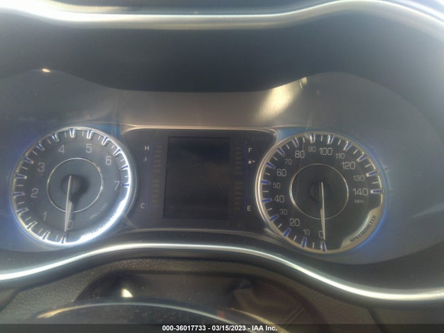 Chrysler 200 Limited 2015 1C3CCCAB7FN577193 Image 7