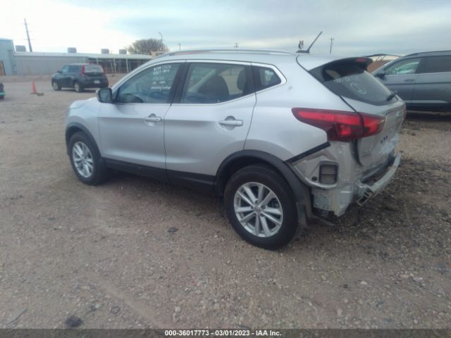 JN1BJ1CP9HW024006 Nissan Rogue Sport Sv