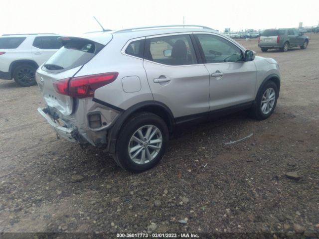 JN1BJ1CP9HW024006 Nissan Rogue Sport Sv