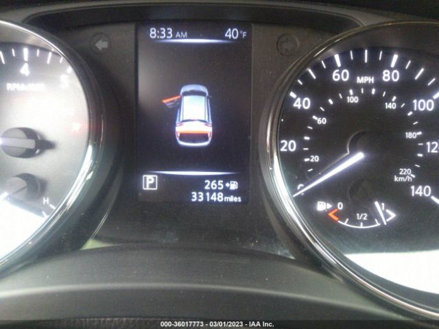 JN1BJ1CP9HW024006 Nissan Rogue Sport Sv