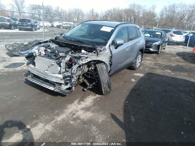 Toyota RAV4 LE 2021 2T3G1RFV0MC151751 Image 2