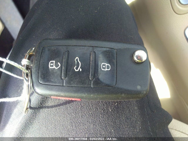 WVGAV3AX0EW592793 Volkswagen Tiguan Sel