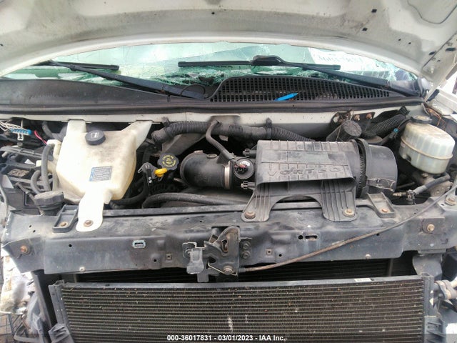 Chevrolet EXPRESS CARGO VAN 2009 1GCFG15X091163949 Image 11