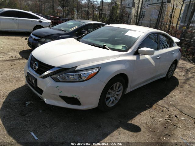 1N4AL3AP3HN327022 Nissan Altima 2.5 S