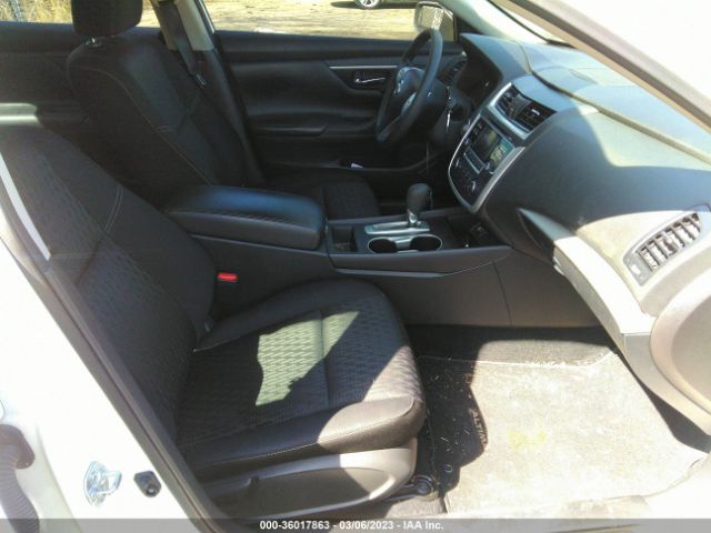 1N4AL3AP3HN327022 Nissan Altima 2.5 S