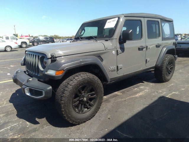 1C4HJXDG6JW240958 Jeep Wrangler Unlimited Sport S