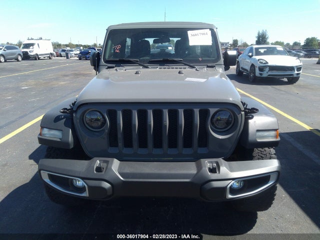 1C4HJXDG6JW240958 Jeep Wrangler Unlimited Sport S