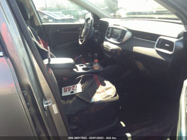 5XYPGDA37HG327060 KIA SORENTO LX