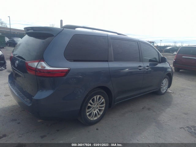 Toyota Sienna Xle Auto Access 2017 5TDYZ3DC2HS861123 Image 4