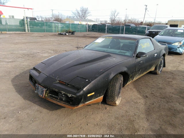1982 PONTIAC FIREBIRD TRANS AM VIN: 1G2AW87H3CN532464