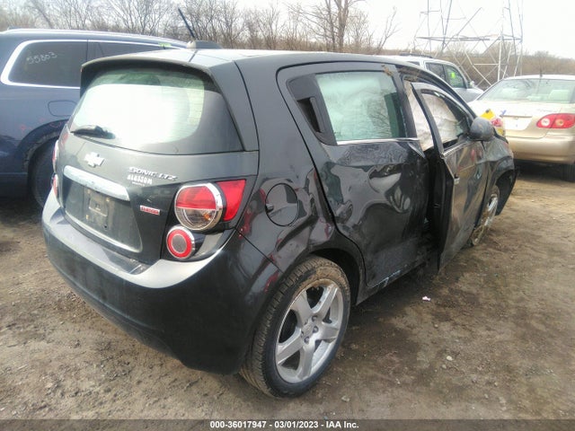 Chevrolet Sonic Ltz Auto 2015 1G1JE6SB5F4203547 Image 4