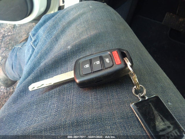 Honda HR-V LX 2022 3CZRU6H35NM744723 Image 3