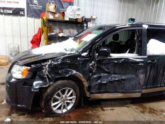 2C4RDGCG5JR207990 Dodge Grand Caravan Sxt