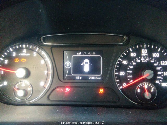 5XYPG4A33GG100527 KIA SORENTO LX