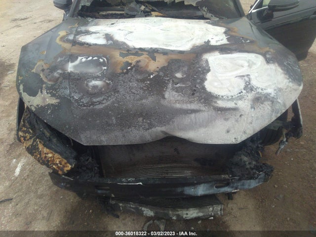 WAUENAF40JA226636 Audi A4 Premium Plus