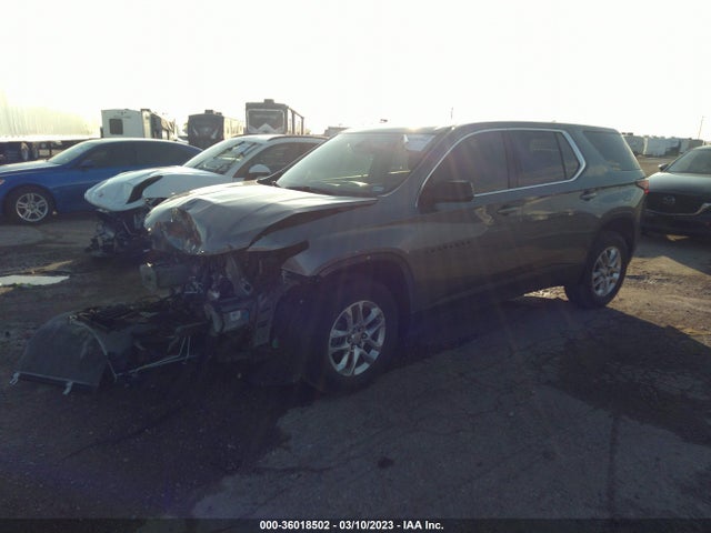 Chevrolet Traverse Ls 2020 1GNERFKW5LJ256978 Image 2