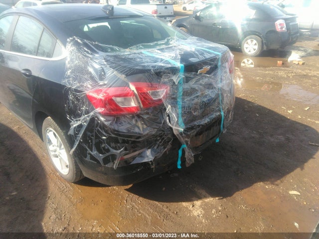 Chevrolet le2 -di: direct injection, vvt: variable valve timing, gen, alum 2017 1G1BE5SM3H7108521 Image 28