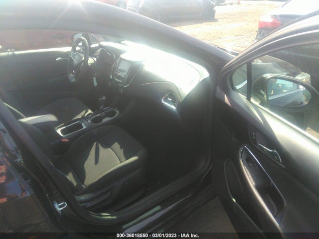Chevrolet le2 -di: direct injection, vvt: variable valve timing, gen, alum 2017 1G1BE5SM3H7108521 Image 21