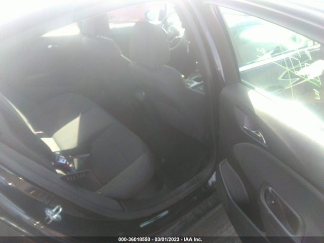 Chevrolet le2 -di: direct injection, vvt: variable valve timing, gen, alum 2017 1G1BE5SM3H7108521 Image 24
