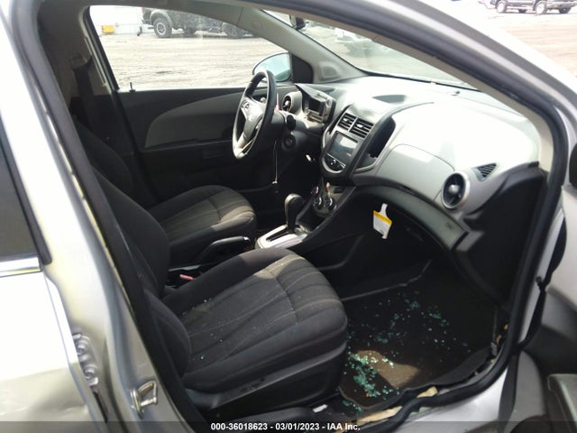Chevrolet SONIC LT 2014 1G1JC6SB6E4158719 Image 6