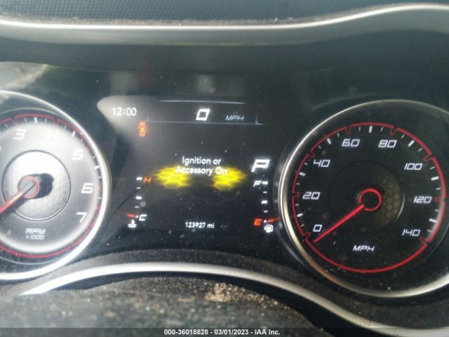 2C3CDXHG0HH530881 Dodge Charger Sxt