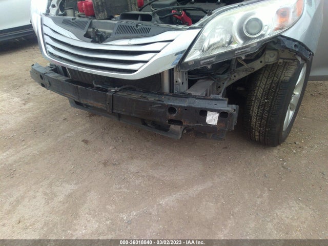 Toyota SIENNA LE 2016 5TDKK3DC2GS751018 Image 7