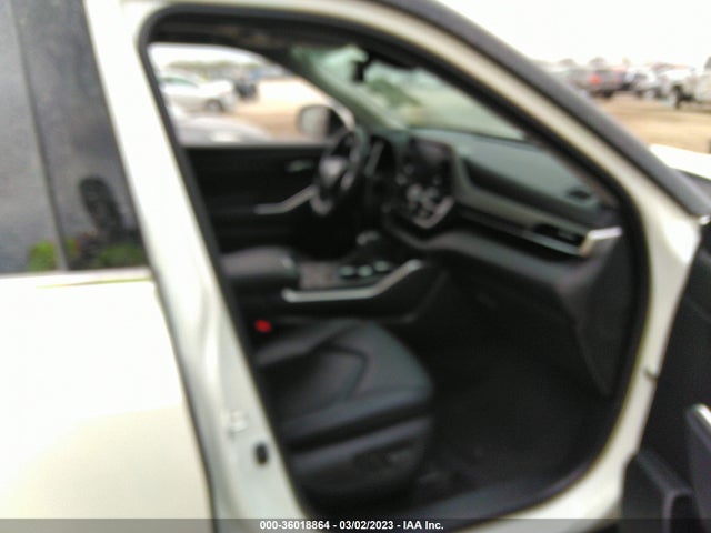 Toyota Highlander Hybrid Xle 2021 5TDGARAH2MS010584 Image 5