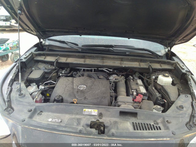 2021 Toyota Highlander, VIN: 5TDGZRBH8MS545636