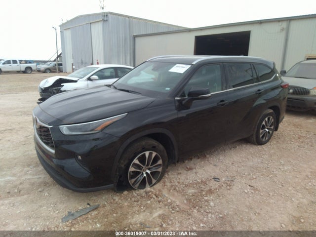 2021 Toyota Highlander, VIN: 5TDGZRBH8MS545636
