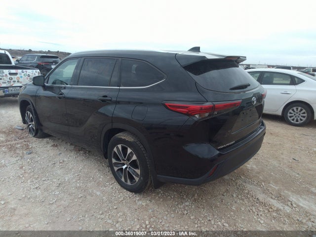 2021 Toyota Highlander, VIN: 5TDGZRBH8MS545636